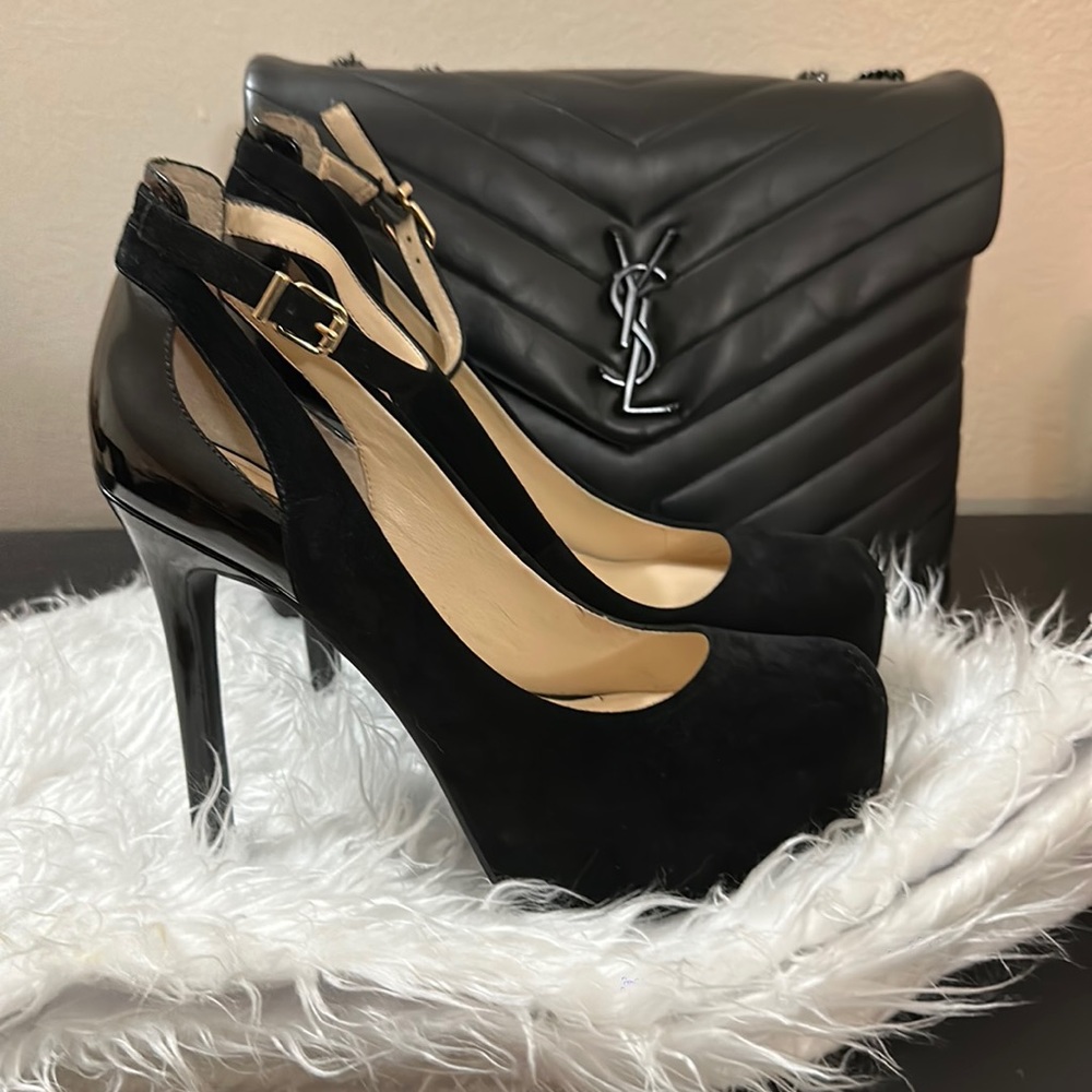🎊HP🎉 Jessica Simpson “Ravenns” Platform Heels